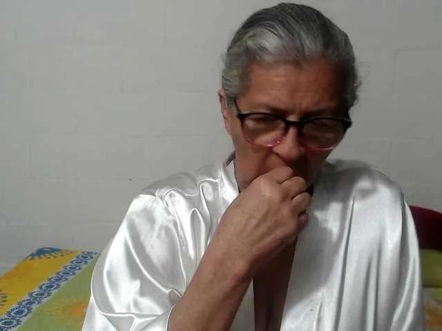 candy-mature on BongaCams