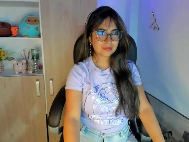 Isabella221 on BongaCams