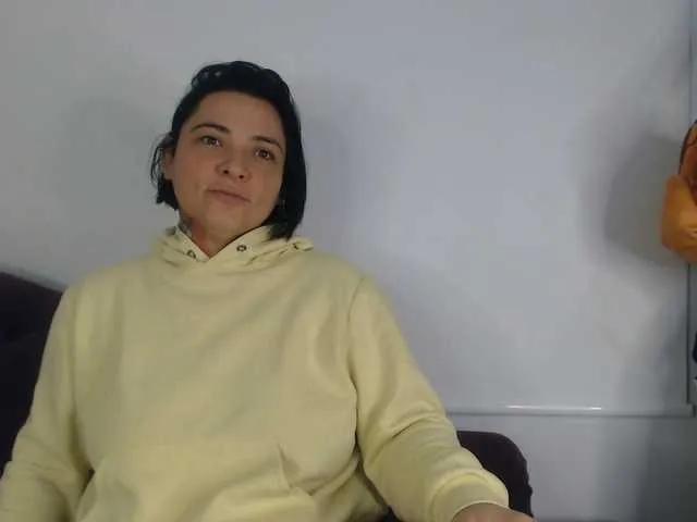laurenchubby on BongaCams