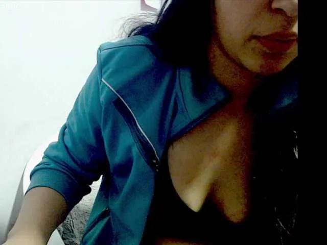 lizztaylor531 on BongaCams