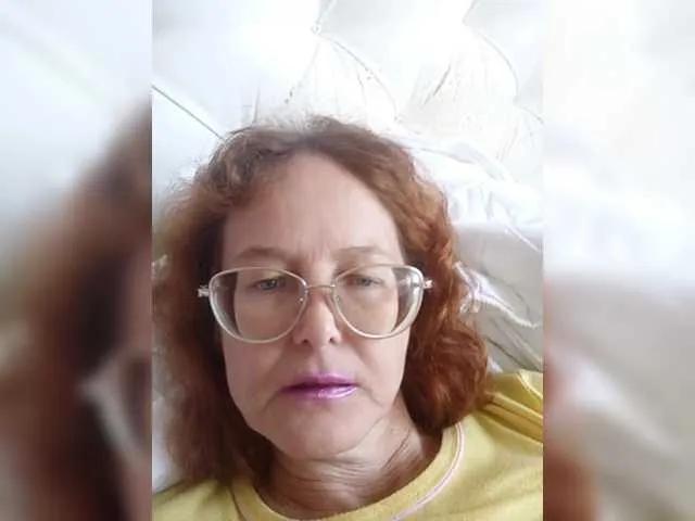 Madam-oss on BongaCams 