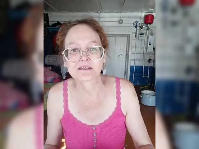Madam-oss on BongaCams 