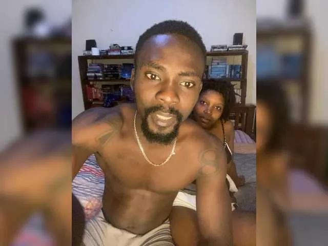 TheBeautyAndTheStallion on BongaCams
