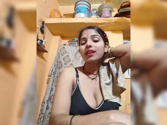 Tunnidelhi on BongaCams