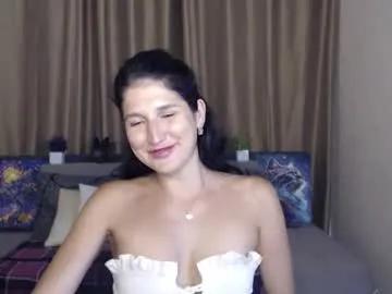 alianna_solo_kiss on Chaturbate 