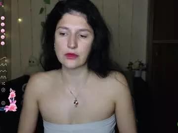 alianna_solo_kiss on Chaturbate 
