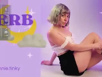 annietinky on Chaturbate 