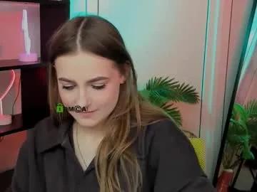 aria_moo on Chaturbate 