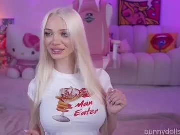 Model Bunnydollstella