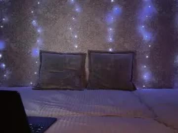 divine_hannah on Chaturbate 