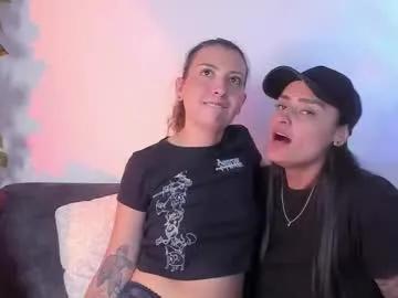 grave_duo — GOAL: suck  boobs [176 tokens remaining] Welcome to our room! #feet #lesbian #pvt  #lovense #couple