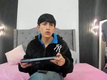 hoot_booys_ on Chaturbate 