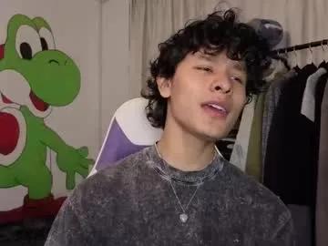 j_u_p_i_t_e_r on Chaturbate 