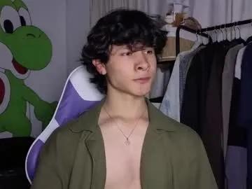 j_u_p_i_t_e_r on Chaturbate 