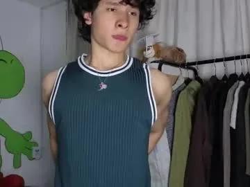 j_u_p_i_t_e_r on Chaturbate 