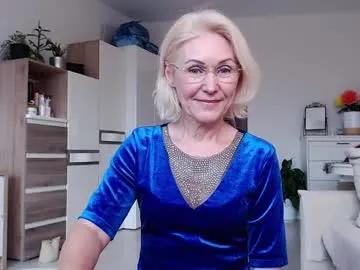 jasmin18v — Lovense is on, ... dress off, bra off, panties off, cum and squirt :)) [6000 tokens remaining]