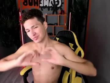 jonny_dark — GOAL: show cum [648 tokens remaining] Welcome to my room! My toy is turned on! Hi ! It's my first time here. Let's play a game. #gay #muscle #latino #feet  #bigass