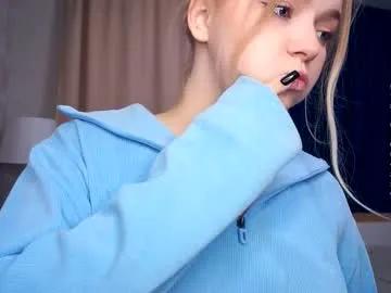 leotafredericks — My sweet long tongue between my fingers [44 tokens remaining] Hello guys! Im Lora! #18 #new #cum #curvy #cute!