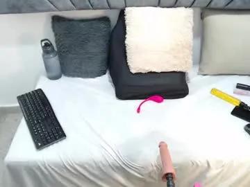 lily_meghan on Chaturbate 