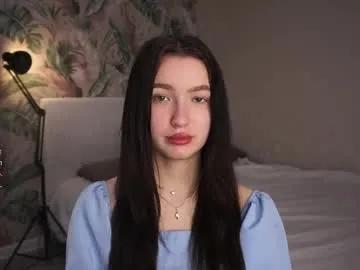 lynngroves on Chaturbate 