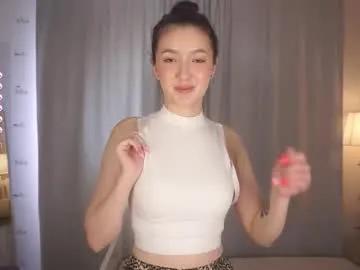 lynngroves on Chaturbate 