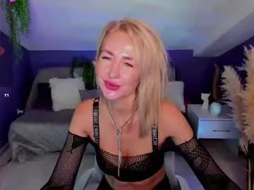 madammilly on Chaturbate 