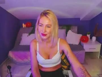 madammilly on Chaturbate 