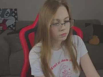 mia_dixson — GOAL: spank me [44 tokens remaining] Welcome to my room! #teen #bigboobs #braces #feet #new