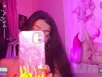 moonfiredance on Chaturbate 