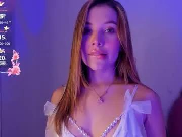 nicol_gw2025 —  GOAL: show pussy at 444 tokens [444]  #latina #squirt #pantyhose #tease #blonde