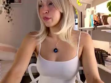 nikol_je — GOAL: naked [333 tokens remaining] hello #latina  #bigclit #cosplay #squirt #hairy