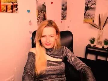 peppymia on Chaturbate 