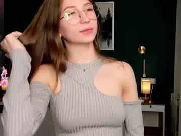 portia_bubbles — GOAL: Kiss cam and <3 sign [29 tokens remaining] Welcome to my room! #skinny #shy #18 #new #teen