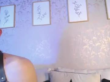 robbinblaze on Chaturbate 