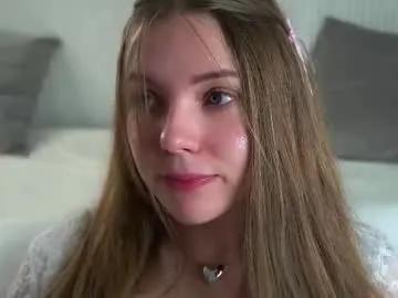 roxannastoo — Hi! GOAL:Show my nipples Don't forget to give me a thumbs up if you like me.  #18 #new #shy #petite #young [0 tokens remaining]
