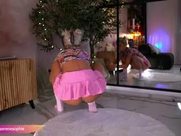 serene_sophiex on Chaturbate 