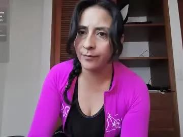 stefaniadiazz_ — Hi! Let's have fun #curvy #latina #mature #bigboobs #squirt