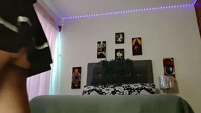 3littleschoolteens — Show your naked body, mommy