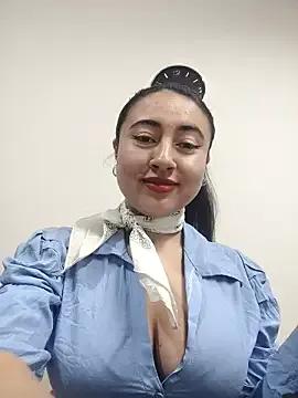 _Sarah-Office1 — Full naked+  hush in ass 