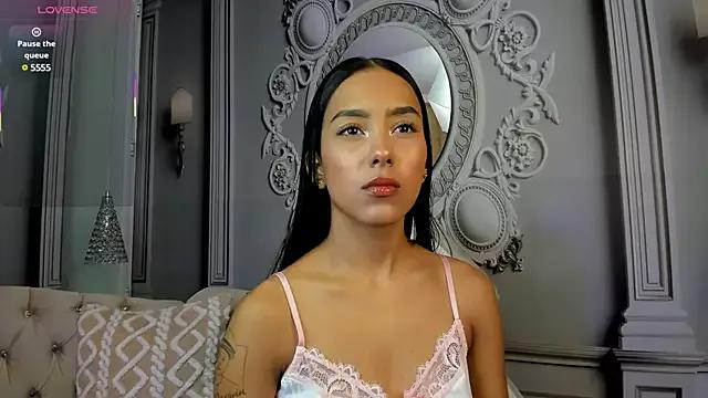 abby_adams20 on StripChat