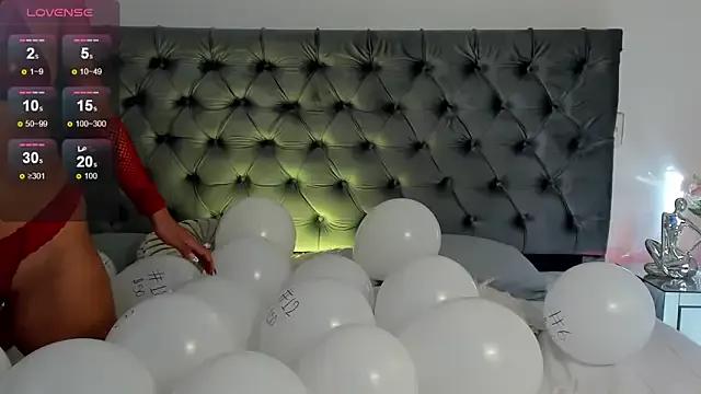alahia__adams on StripChat 