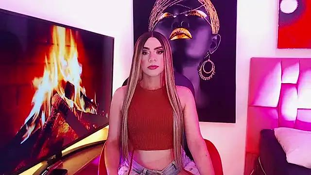 Alanna_Fiierce on StripChat 