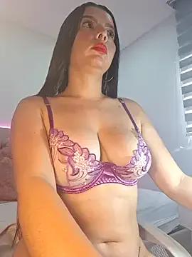 Anal_Luucia on StripChat 