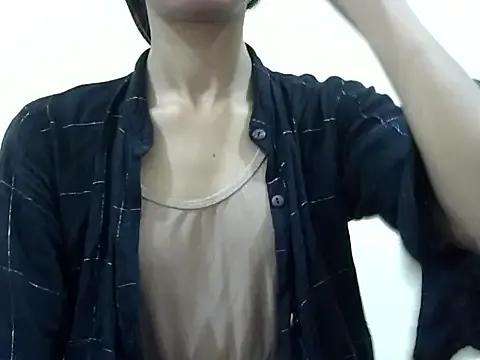 Anu_tiny — oil on my tits for you