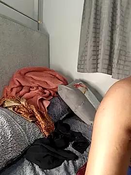 Babez_show on StripChat 