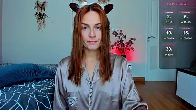 BritneyHall from StripChat is Freechat