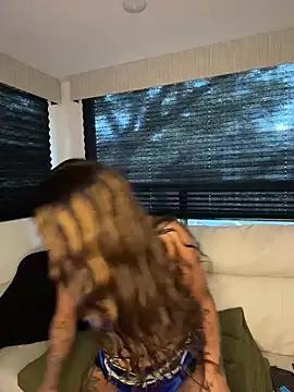 butterflybootyy on StripChat 