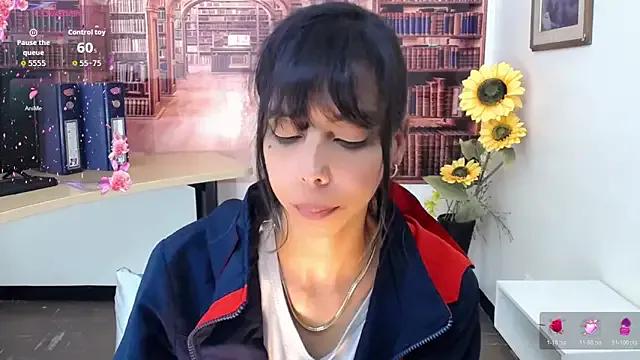 Catalella_Ar on StripChat 