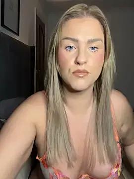 Charleigh_xx — Fuck machine soft launch 