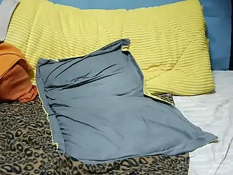 cindy_mia — help me  reach my target  goal for today